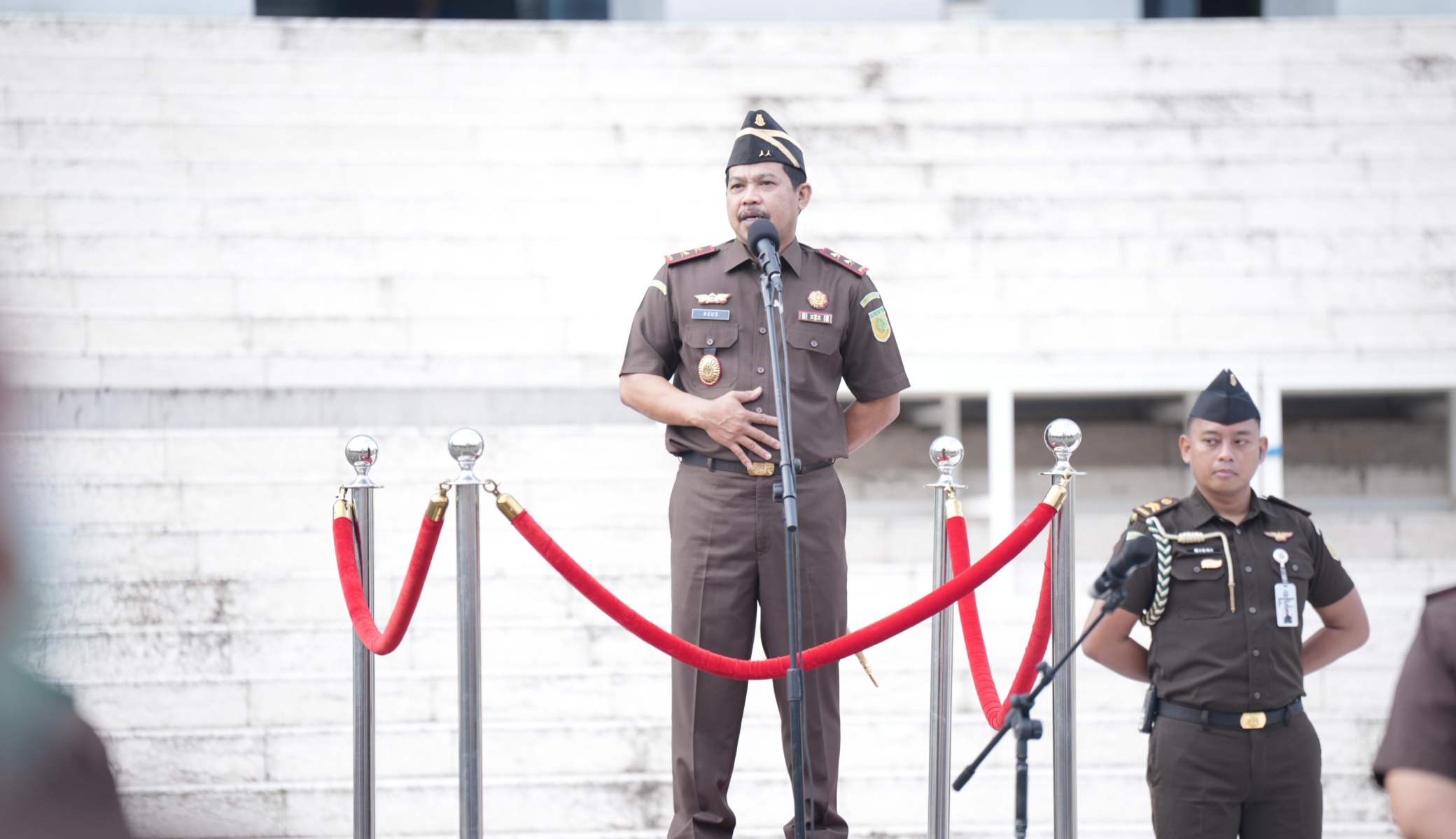 Kajati Sulsel Agus Salim Minta Jajaran Tingkatkan Kinerja dan Disiplin Melaksanakan Tugas
