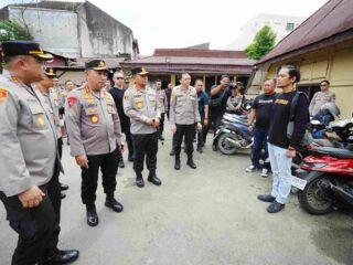 Sidak Polsek Samarinda Kota, Kapolri Tekankan Berantas Premanisme-Optimalkan Pelayanan